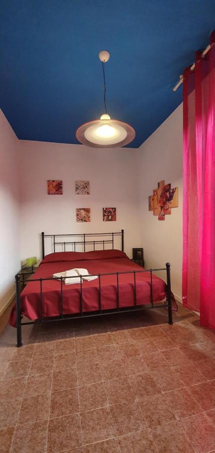 2 Bed Flat Centre & Stadio Free Parking Apartamento Terni Exterior foto
